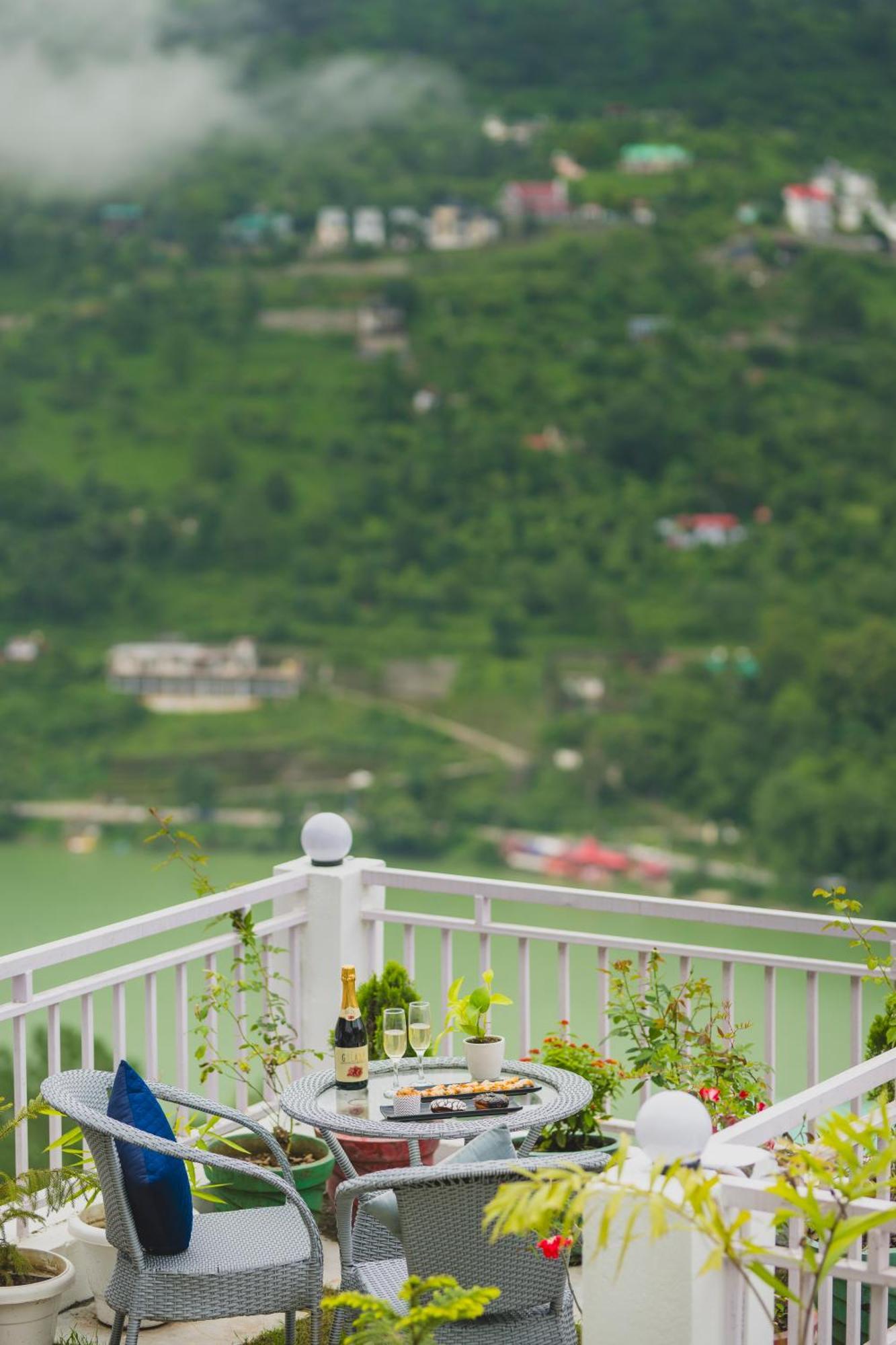 Navya Stays Bhimtal Bagian luar foto